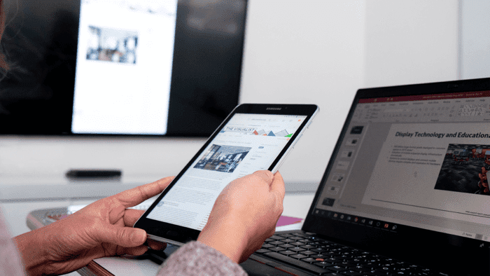 Casting Miracast from your device