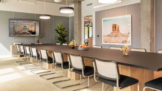 Mersive Digital Signage in board room